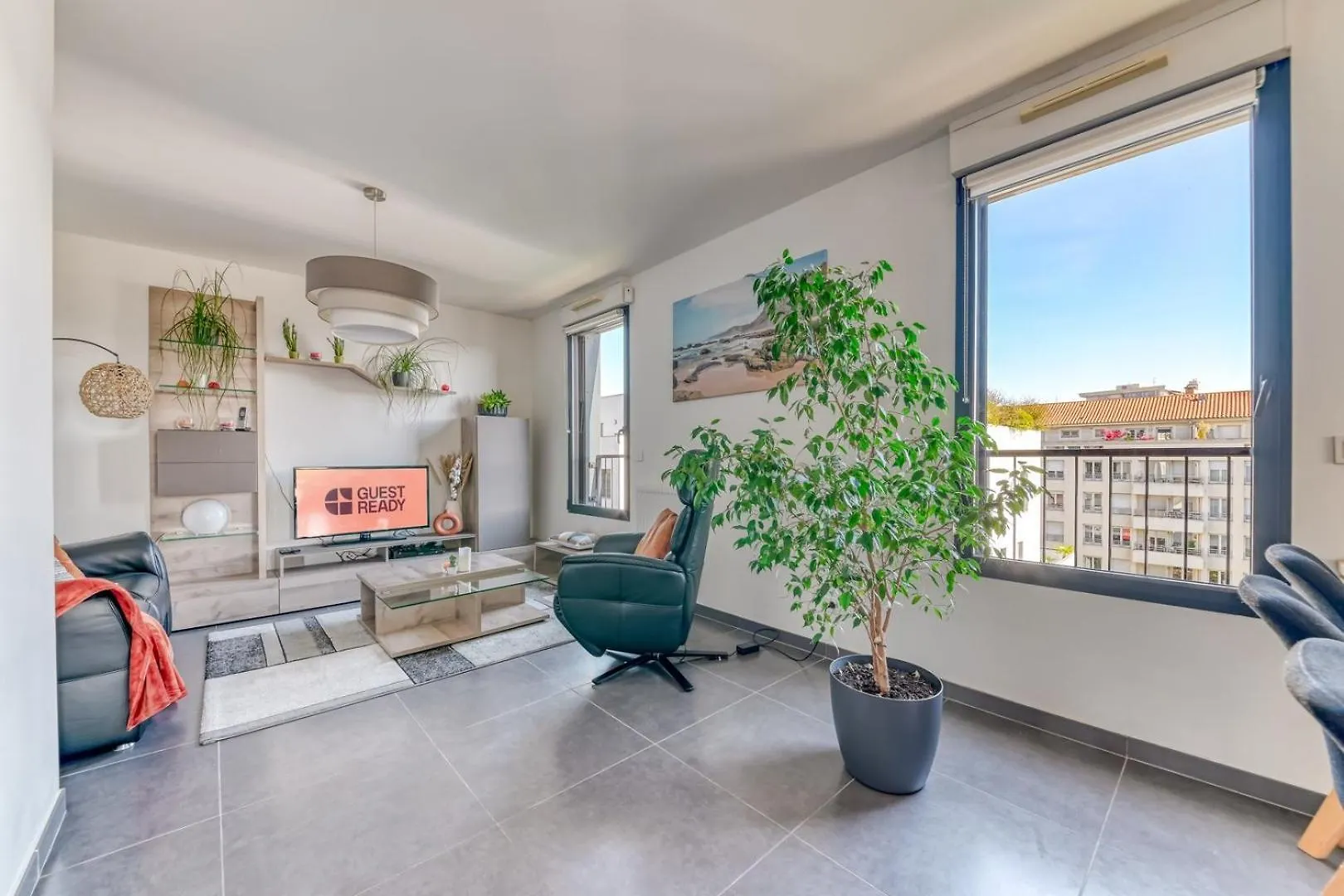 Appartement Guestready - Chic Stay With Jacuzzi And Parking Lyon